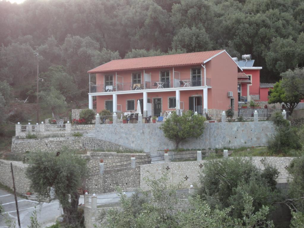 Σταματέλα Studios Παλαιοκαστρίτσα Εξωτερικό φωτογραφία